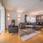 Vakantiehuis Tunturinlaita A4, Ski-in Ski-out 3xbedroom Levi
