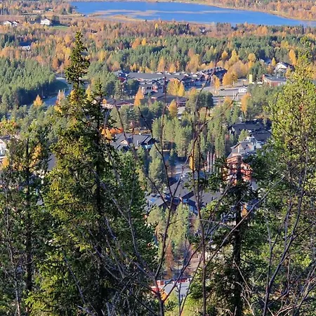 Tunturinlaita A4, Ski-in Ski-out 3xbedroom 度假居 *