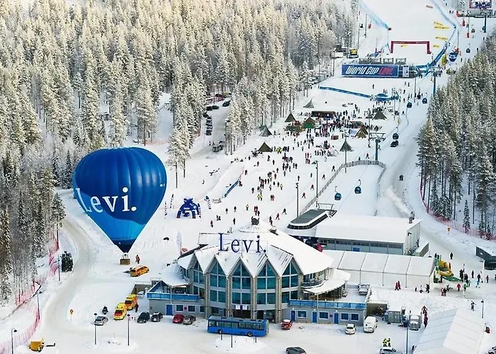 Tunturinlaita A4, Ski-in Ski-out 3xbedroom * Levi