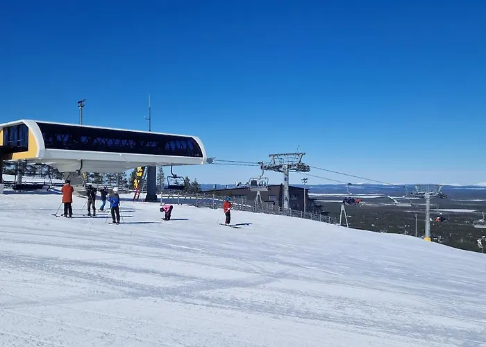 Tunturinlaita A4, Ski-in Ski-out 3xbedroom Σπίτι διακοπών *